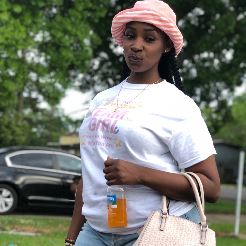 Meet your Posher, Rinique